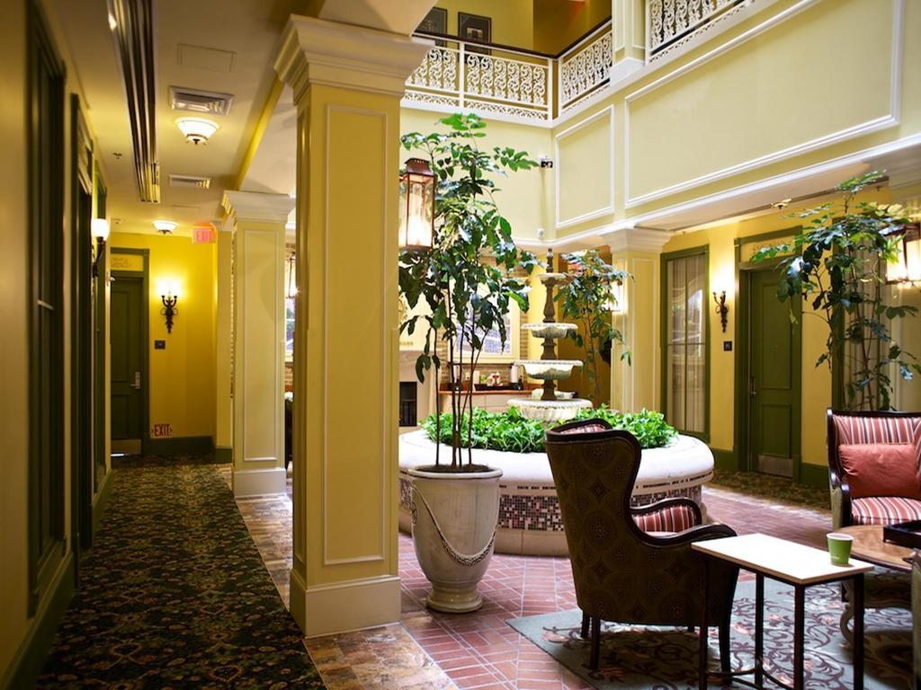 Club Wyndham La Belle Maison New Orleans Exteriör bild